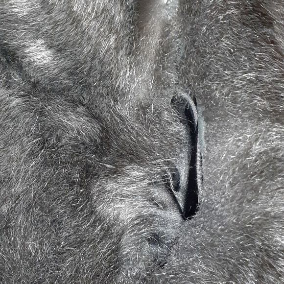 Andrew Marc Genuine NZ Opossum Fur Oversize‎ Vest - Picture 8 of 10